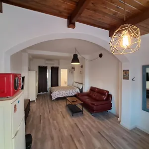 https://magnifico-estudio-centro.es-andalucia.com